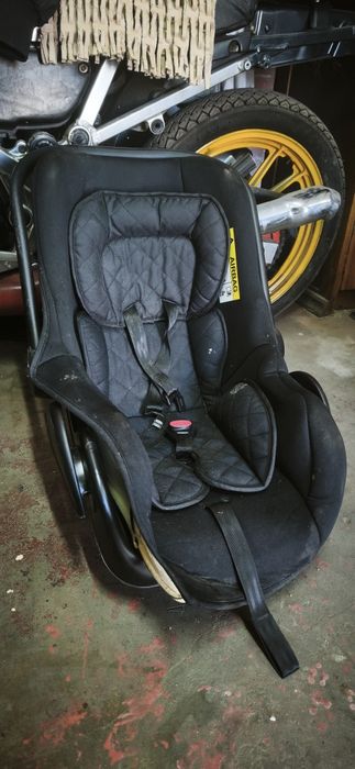 Дитяча коляска Maxibaby + автокрісло