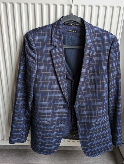 Zestaw garniturowy - marynarka + kamizelka + spodnie w kratę garnitur