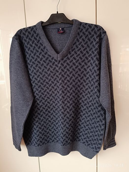 Swetr męski r XL wełna wyrób turecki