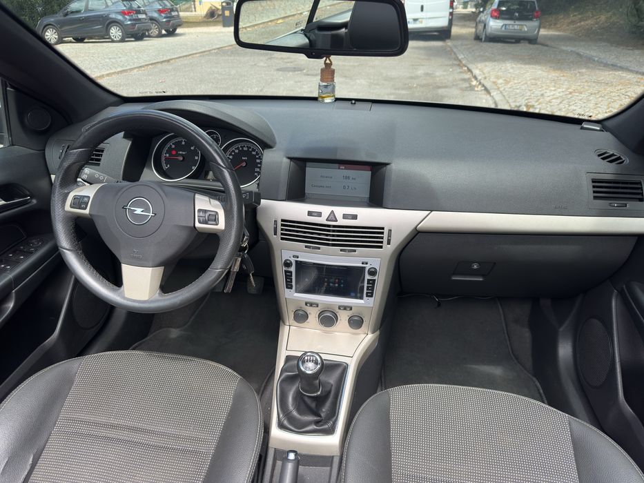 Opel Astra Cabrio 1.9 CDTI  150cv | Imaculado
