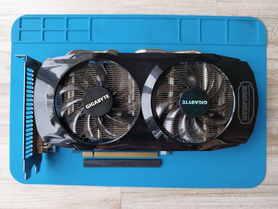 Gigabyte Nvidia Geforce GTX 560 Ti 1GB GV-N560OC-1GI PCIe x16