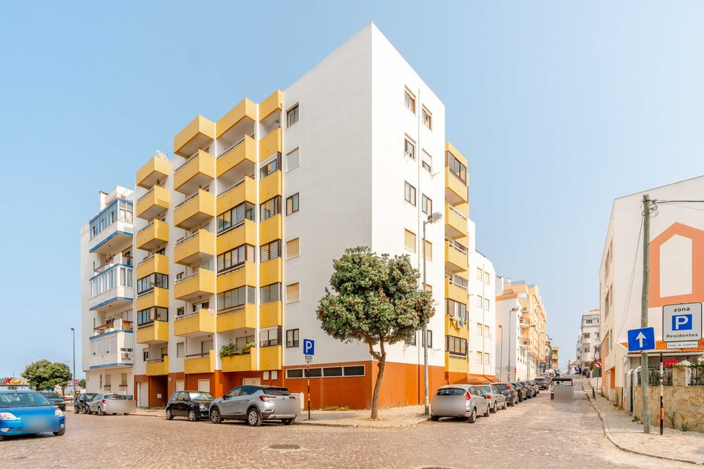 T1 arrendamento Costa da Caparica com garagem