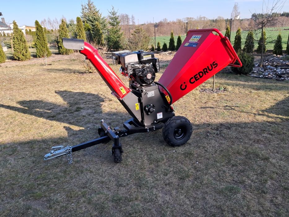 Usługi rębakiem spalinowym RS-100 oraz rębak Cedrus