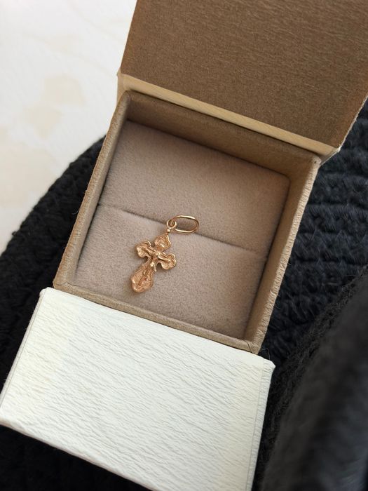 Золотий хрестик б/у