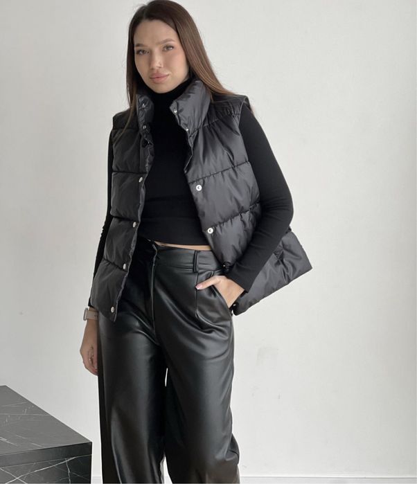 Жилетка женская ,