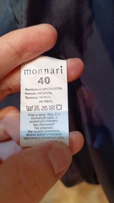 Kurtka czarna Monnari