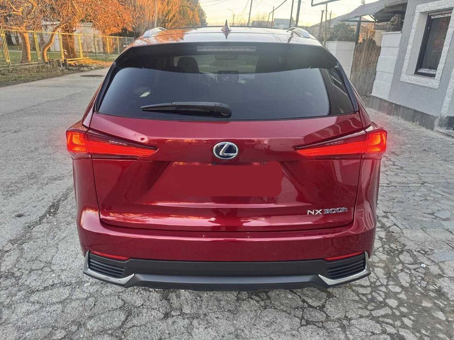 Lexus NX 2021 300 AT (238 к.с.) Лексус никс 300 бензин авто продаж