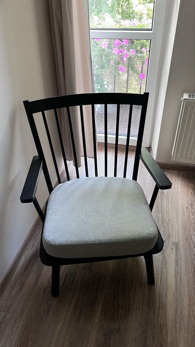 Fotel Ikea w kolorze czarnym