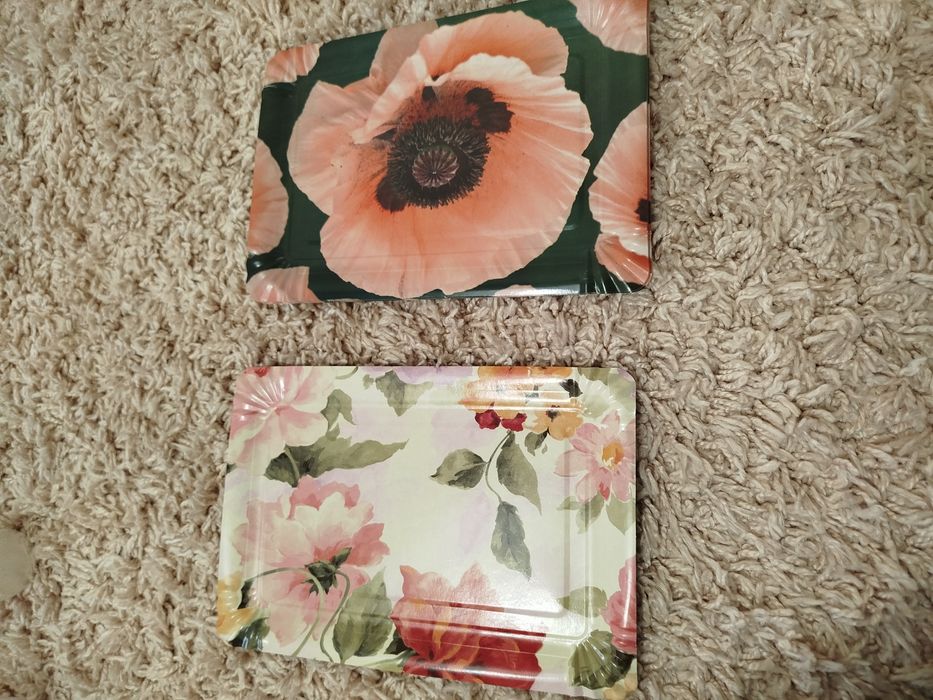 Одноразовая посуда, стаканы бумажные, пластик, вилки, ножи, тарелки