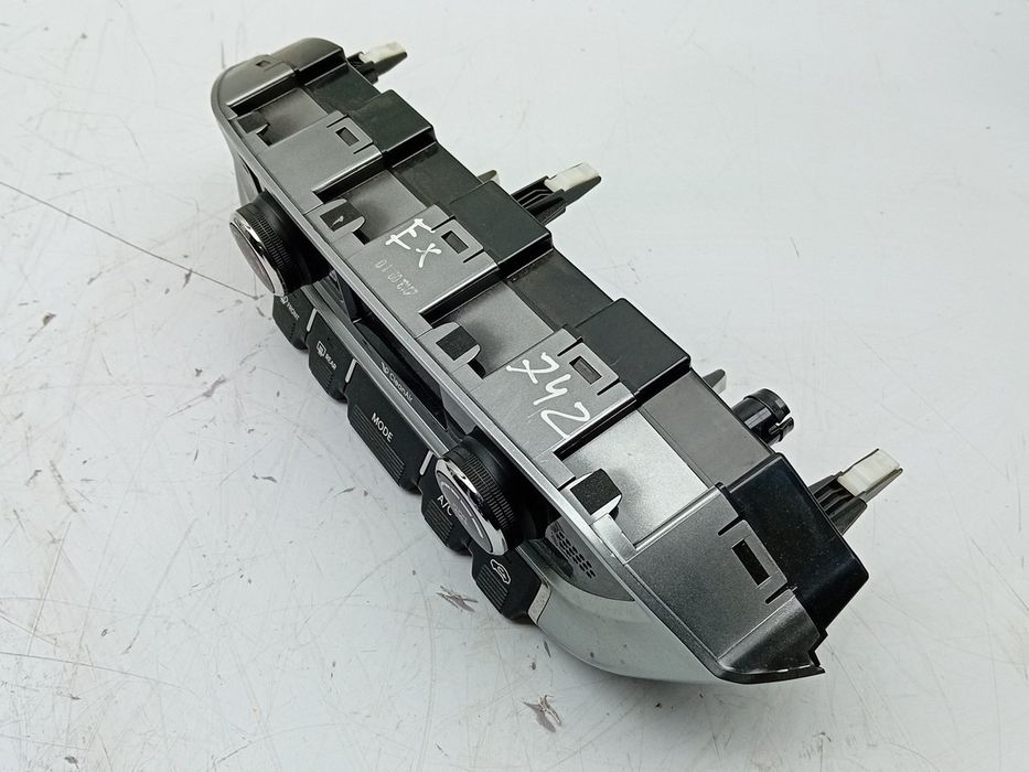Botão / interruptor do AC KIA Rio III (UB)