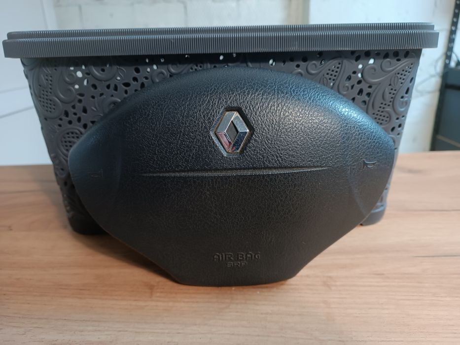 Подушка безпеки Renault Megane 1 рестайл Airbag Рено Меган 7700427616