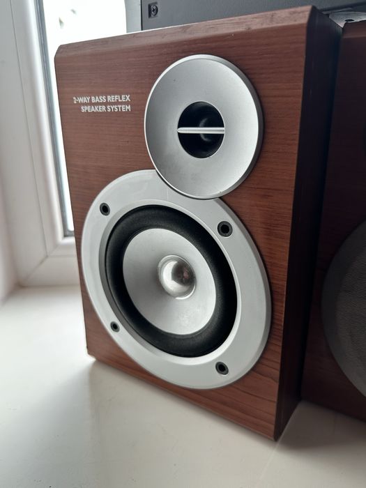 Продам Музыкальный  центр philips