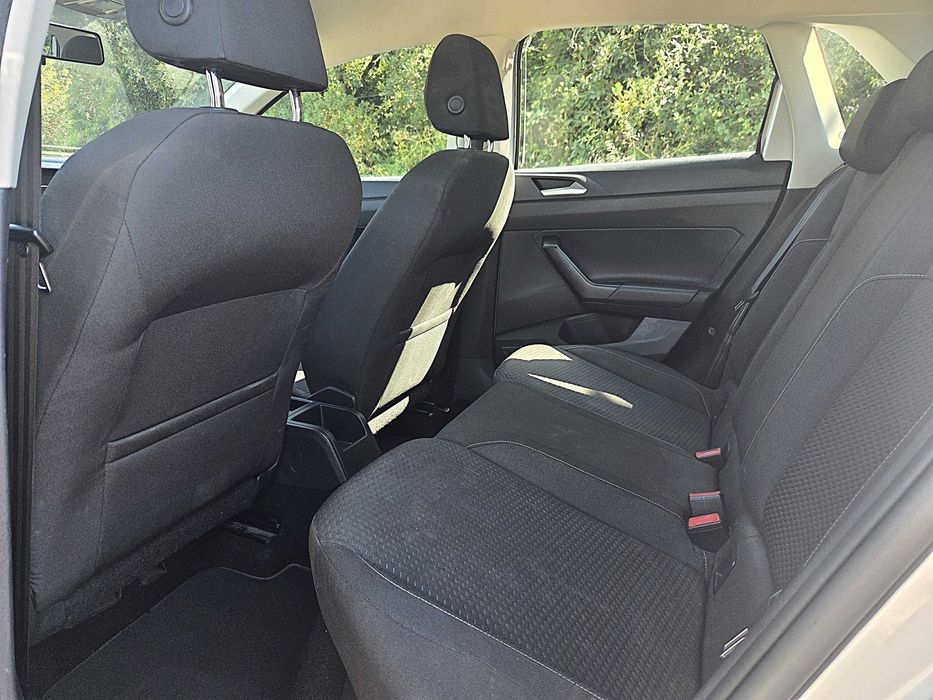 Volkswagen Polo 1.0 Confortline