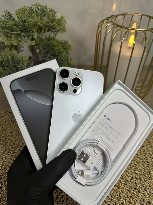 IPhone 16 Pro (White Titanium) 128GB XR в корпусі IPhone 16 Pro