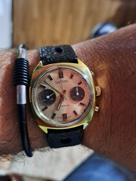 Relógio cronógrafo mecânico Domar.