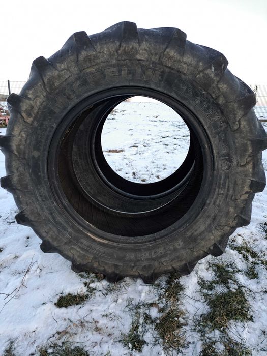 Opony Michelin 12.4 R 24