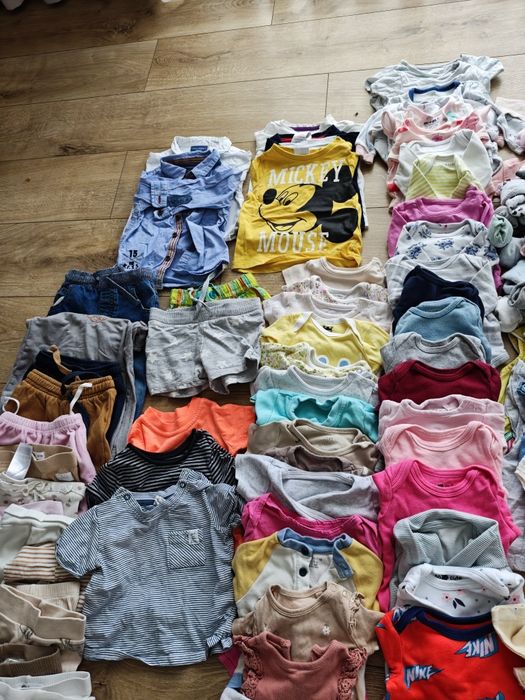 Paczka ubrań dziecięcych rozmiary 56 62 Nike