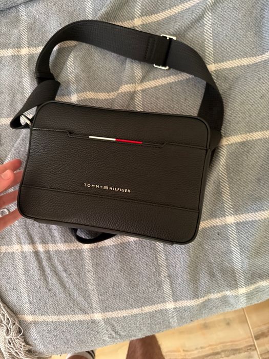 Сумка Tommy Hilfiger новая