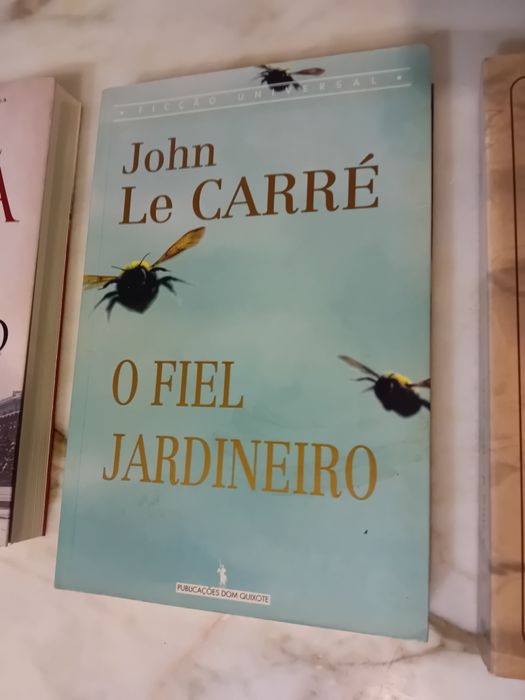 Conjunto de 4 Livros Diversos