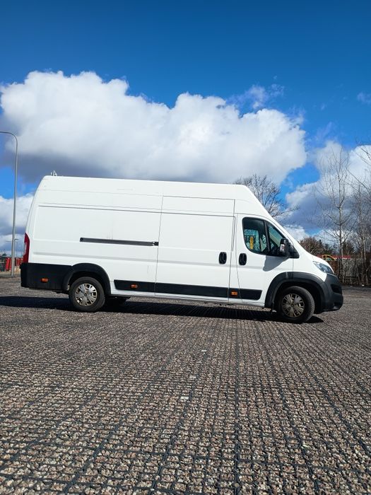 Przeprowadzka auto na wynajem dostawcze