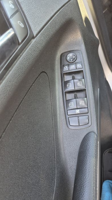 Продам авто Mersedes Benz ML320
