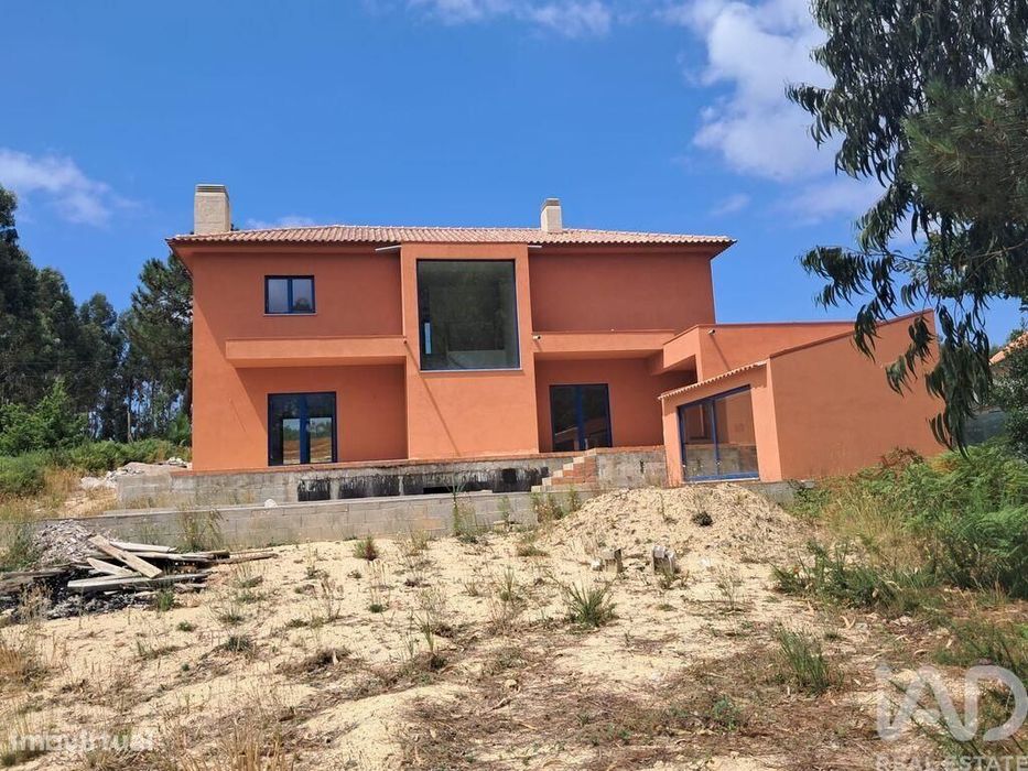 Casa / Villa T4 em Riba de Âncora de 350,00 m2