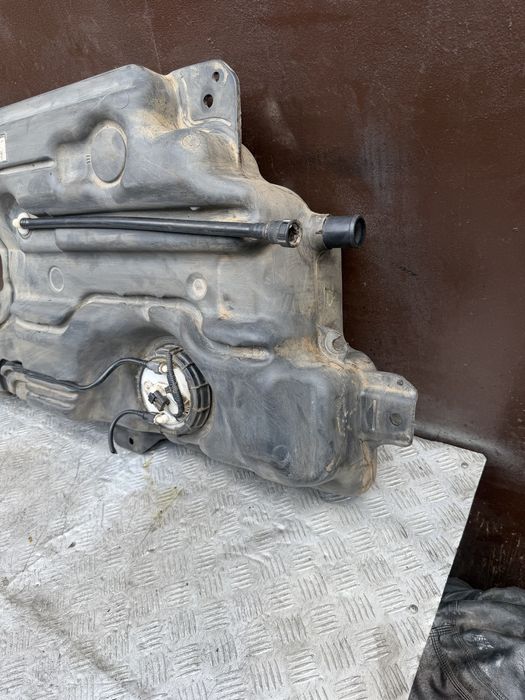 Бак бензобак рено кенго 15 год renault kengo