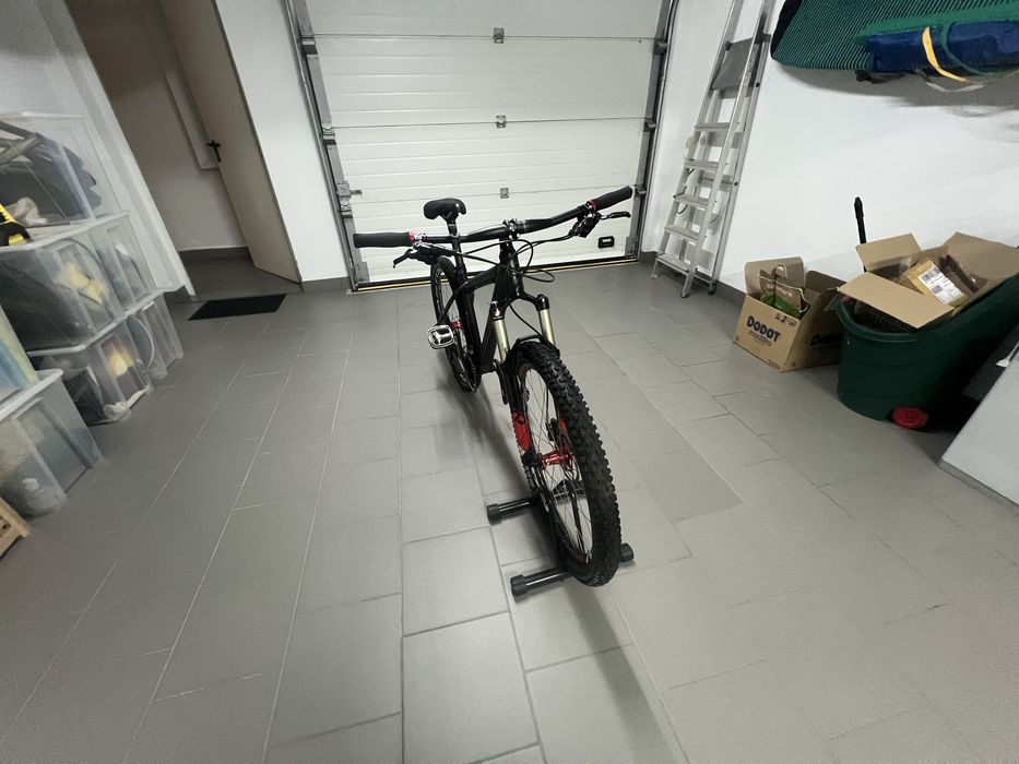Bicicleta Cube em Carbono