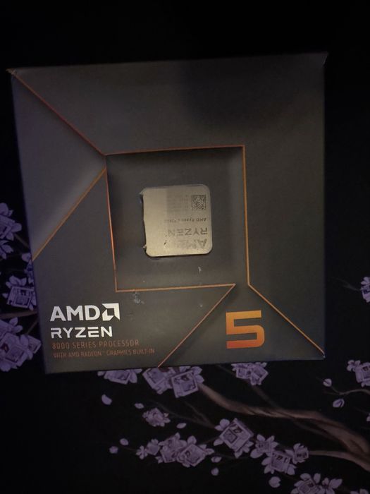 Procesor Ryzen 5 8500G