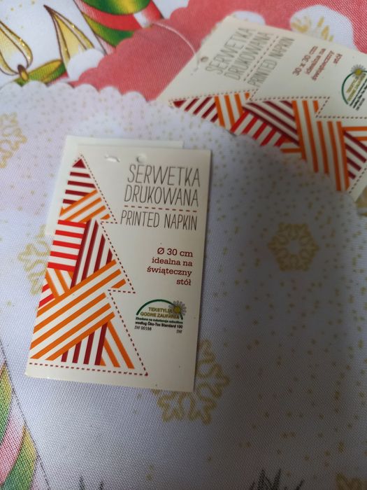Serwetki świąteczne nowe 4 sztuki, średnica 30cm