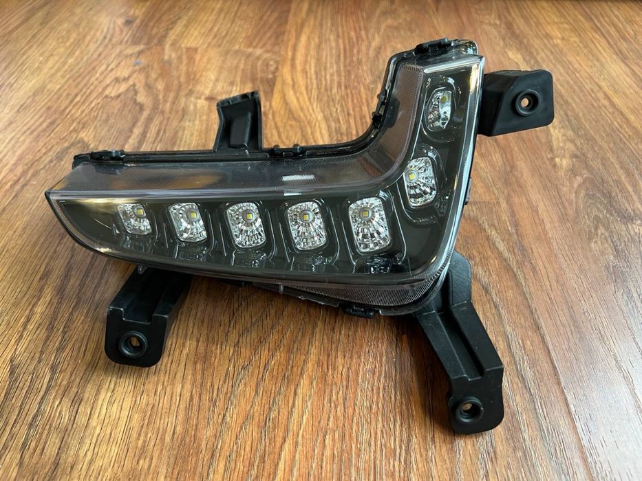 ДХО ДХВ Hyundai Ioniq Іонік LED ходові вогні , ходовые огни 92207G2000 92208G2000 .Рамка бампера , рамка туманки 86563G2050 86564G2050 НОВІ аналог