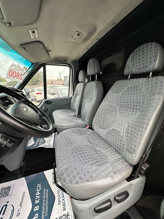 Продам  Ford Transit 2013 рік можлива розстрочка,кредит,обмін!