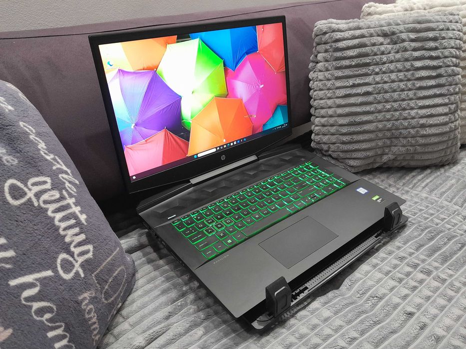 HP 17 cali / Geforce GTX 1650 / Core i5 9300H / 512SSD / Gamingowy