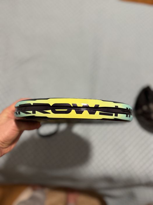 Adidas arrow hit hexagon