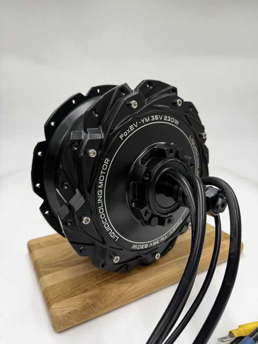 Потужне редукторне мотор колесо для мотоцикла 72v 3000w