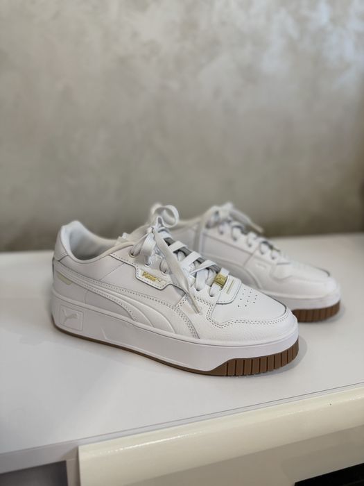Puma Кросівки Снікерси Carina Street Lux