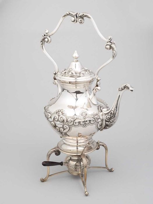 Salva Redonda em Prata Porto Coroa