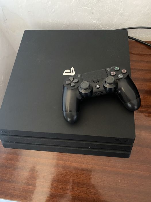 Ps4 Pro + 5jogos