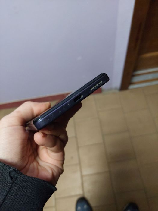 Продам телефон  Moto G04 у гарному стані.
Все працює ідеально, без про