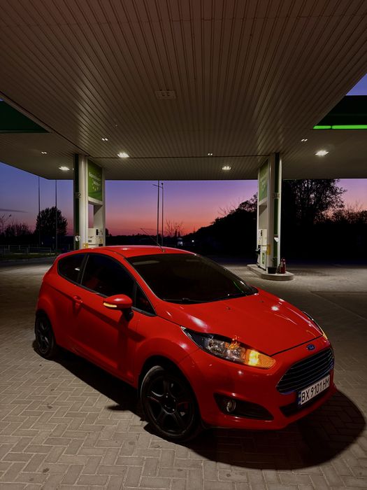Продам Ford Fiesta 2014