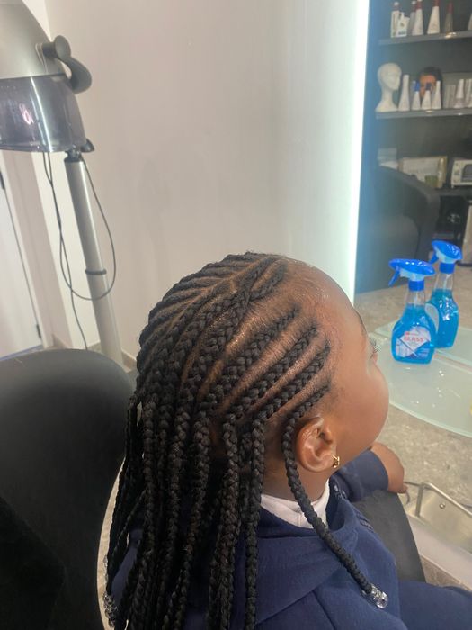 Tranças e aplicação, promoção