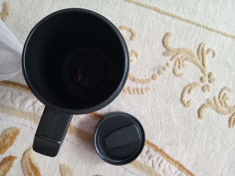 Продам нову термокружку