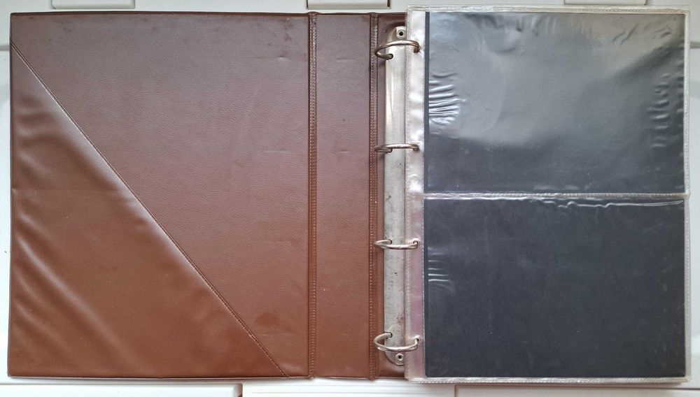 Álbum/classificador para postais ou fotos