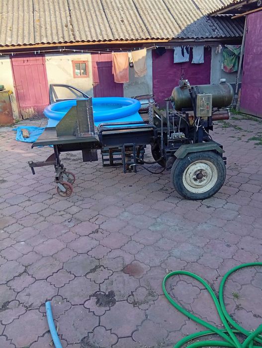 Дровокол гідравлічний