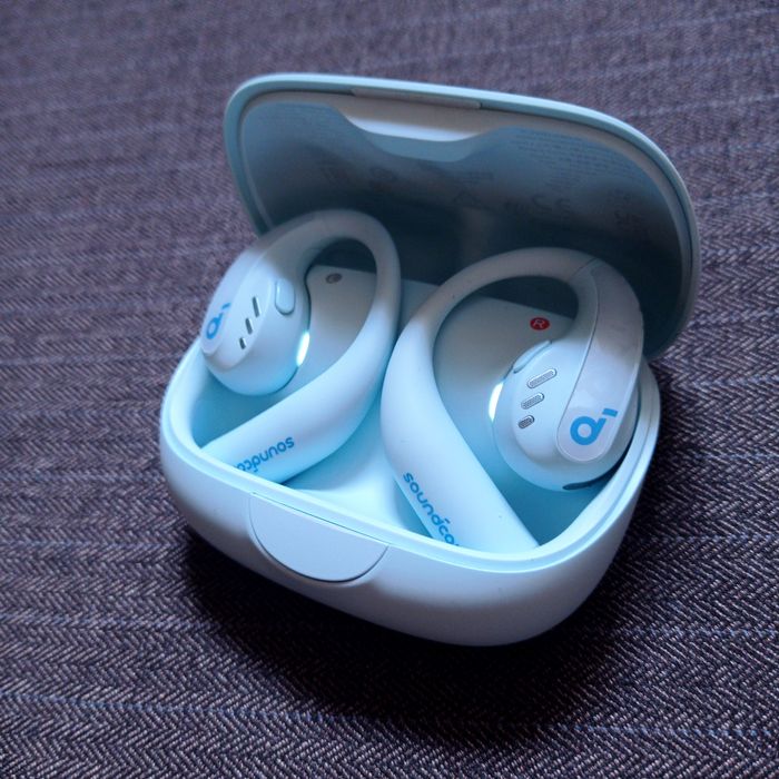 Hi-Res Bluetooth-гарнітура Anker SoundCore AeroFit Pro Blue