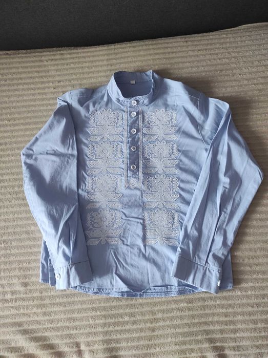 Продам вишиванку на хлопчика