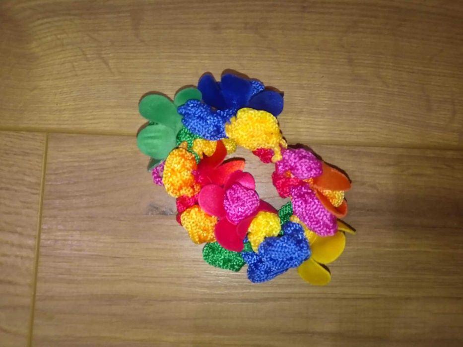 Gumka spinka do włosów z materiału ozdobna zapinka kolorowe kwiaty PRL