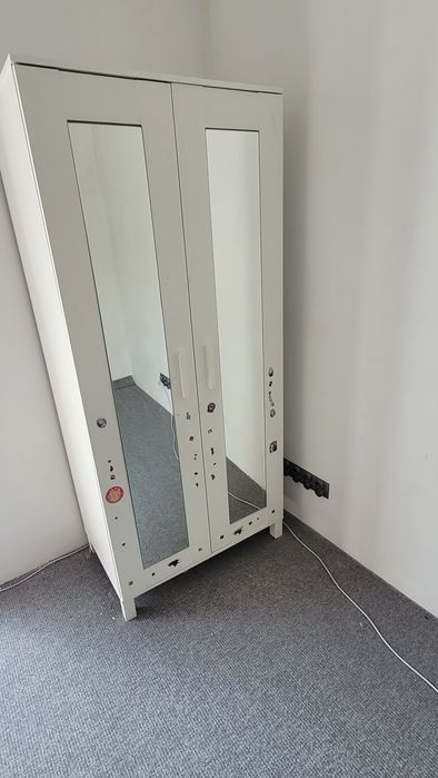 Szafa z lustrami Ikea