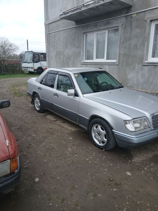 Mersedes Benz W124 Rest