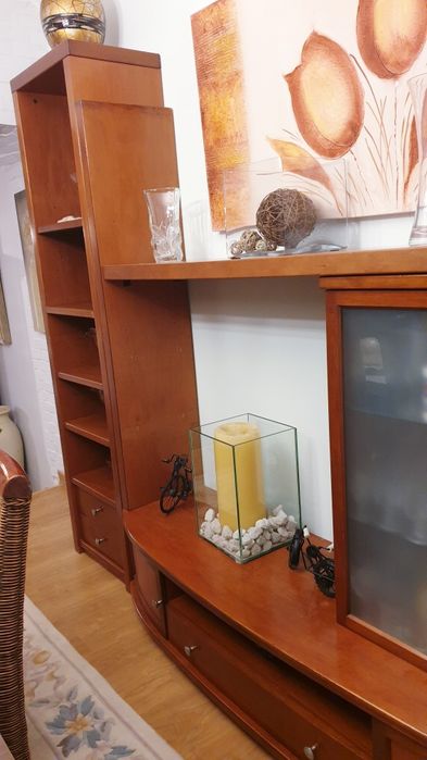 Estante sala cerejeira